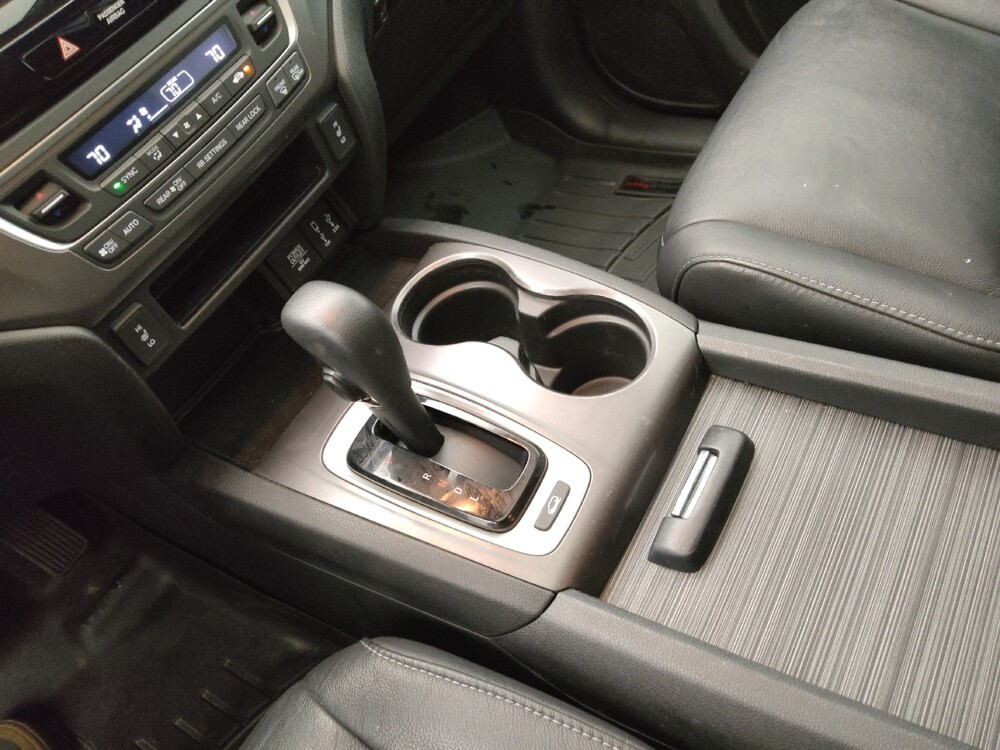 2017 Honda Pilot in Independence, MO 64055 - 18129393 26