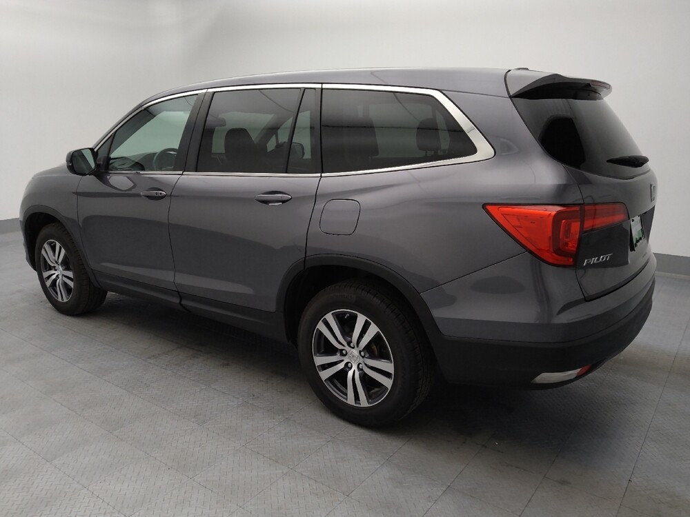2017 Honda Pilot in Independence, MO 64055 - 18129393 3