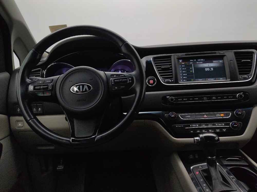 2016 Kia Sedona in Springfield, MO 65807 - 18129395 22