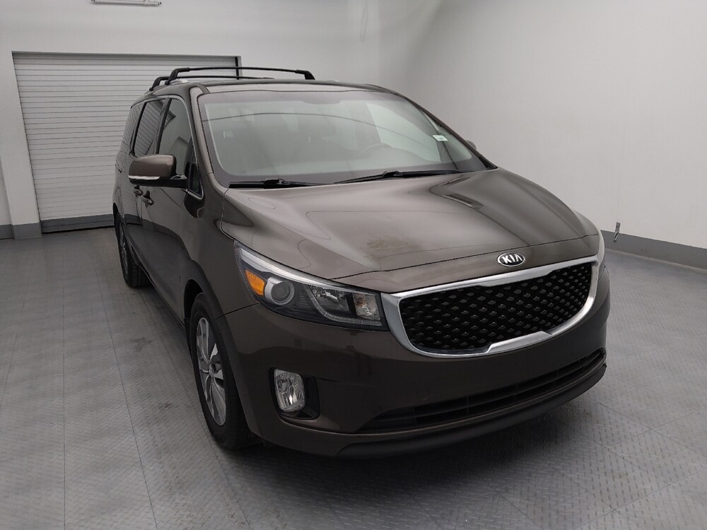 2016 Kia Sedona in Springfield, MO 65807 - 18129395 14