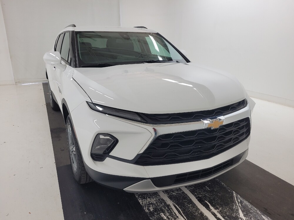 2024 Chevrolet Blazer in St. Louis, MO 63125 - 18129396 14