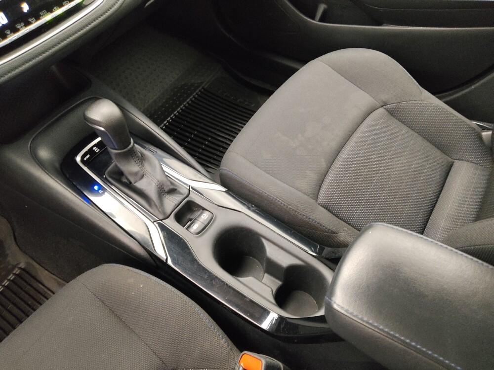 2022 Toyota Corolla in Wichita, KS 67207 - 18129397 26