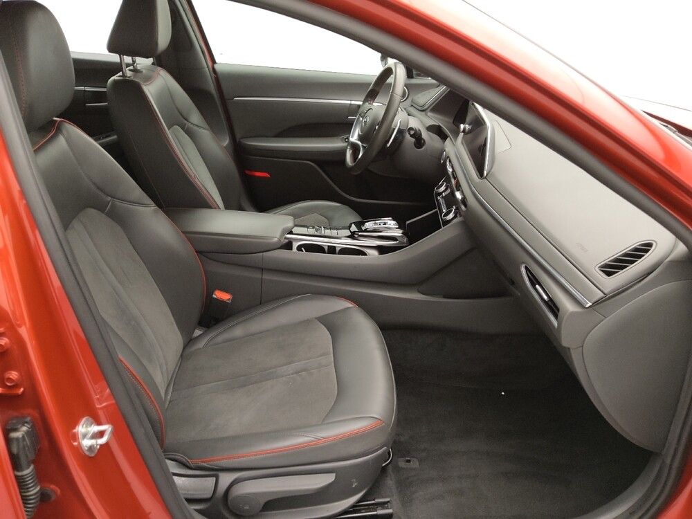 2021 Hyundai Sonata in St. Louis, MO 63136 - 18129398 21