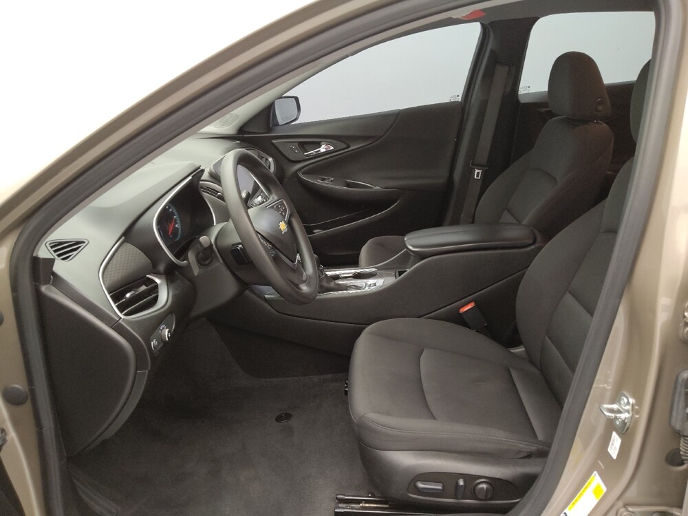 2023 Chevrolet Malibu in Independence, MO 64055 - 18129399 18