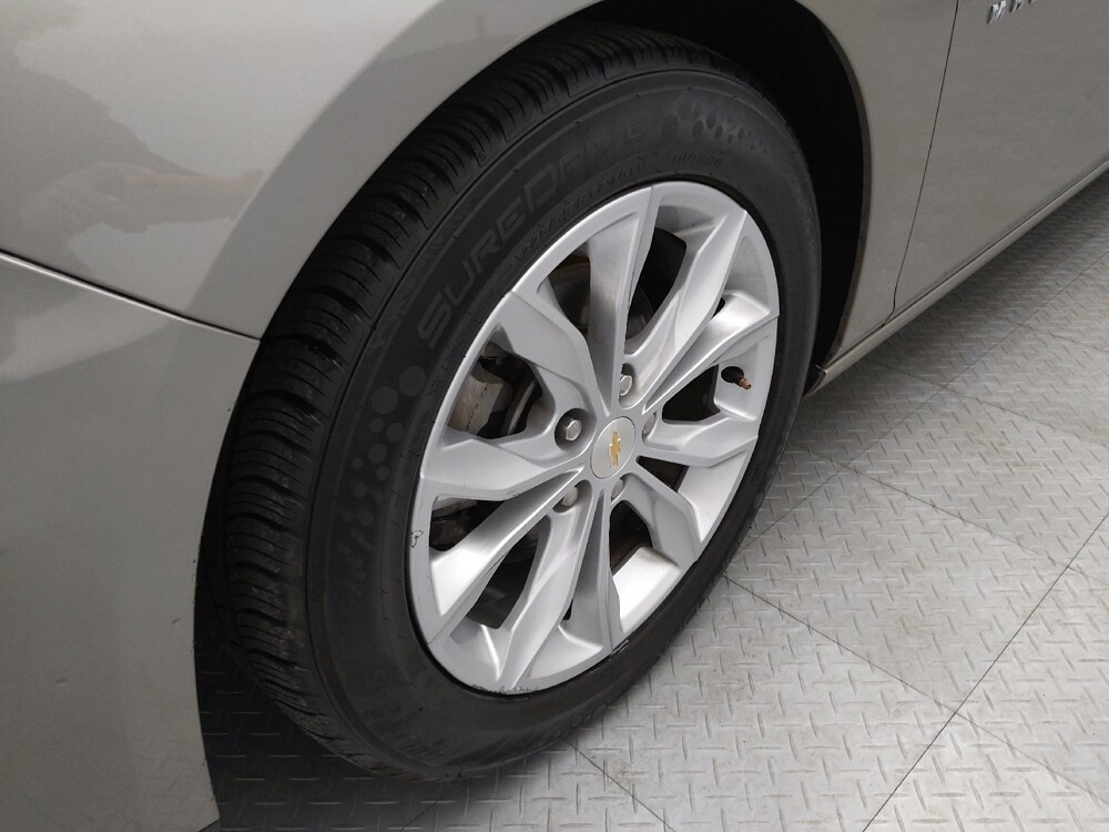 2023 Chevrolet Malibu in Independence, MO 64055 - 18129399 31