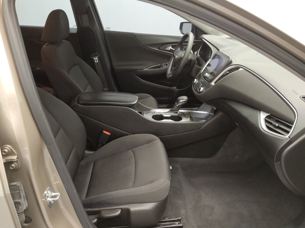 2023 Chevrolet Malibu in Independence, MO 64055 - 18129399 21