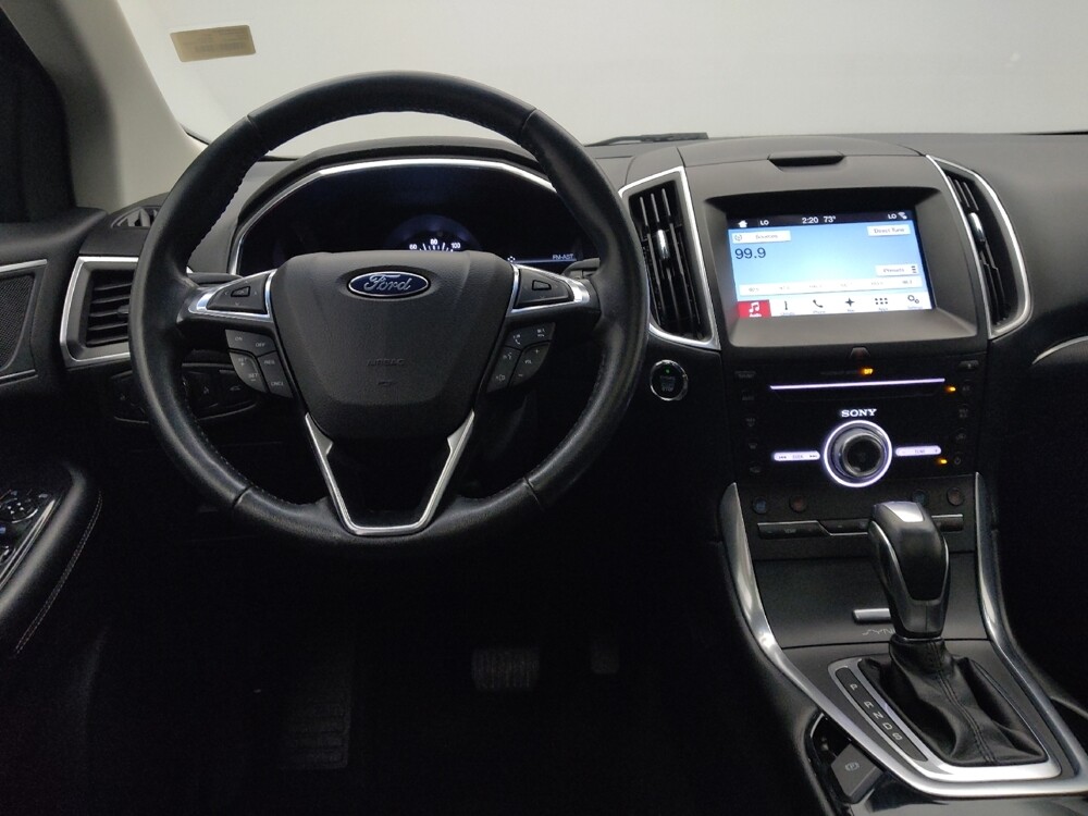 2017 Ford Edge in St. Louis, MO 63136 - 18129402 22