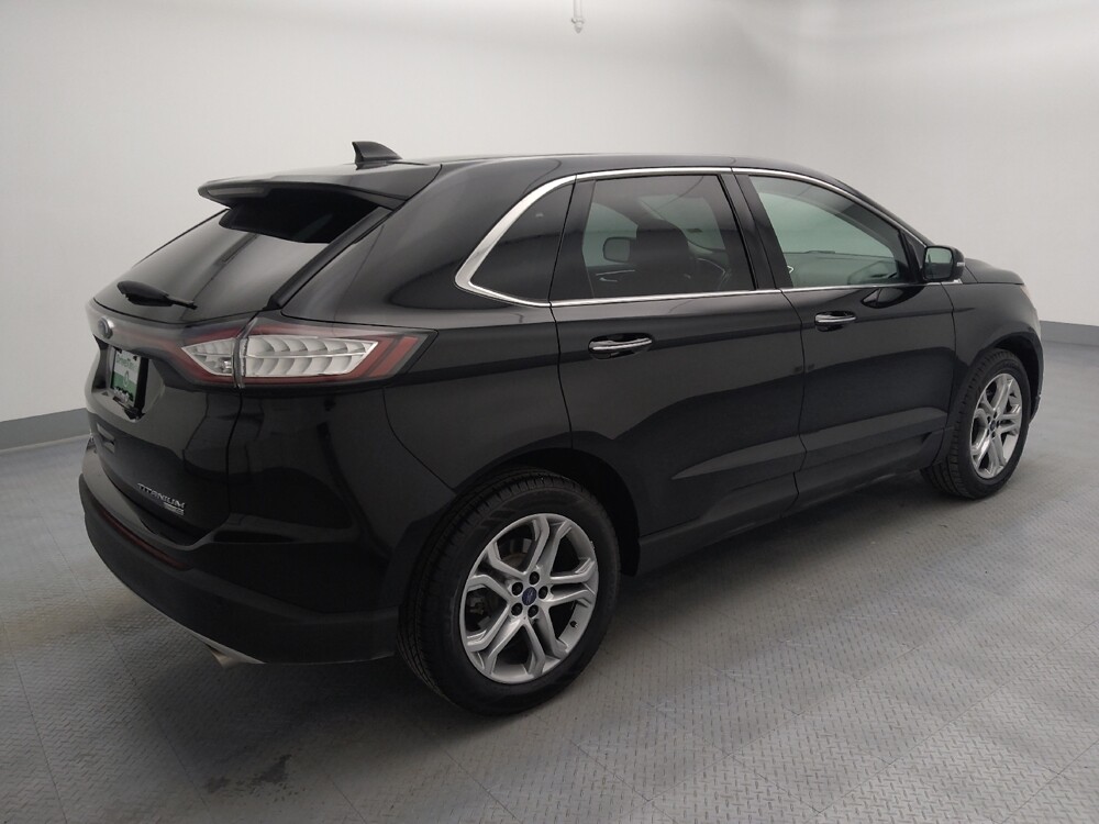 2017 Ford Edge in St. Louis, MO 63136 - 18129402 10