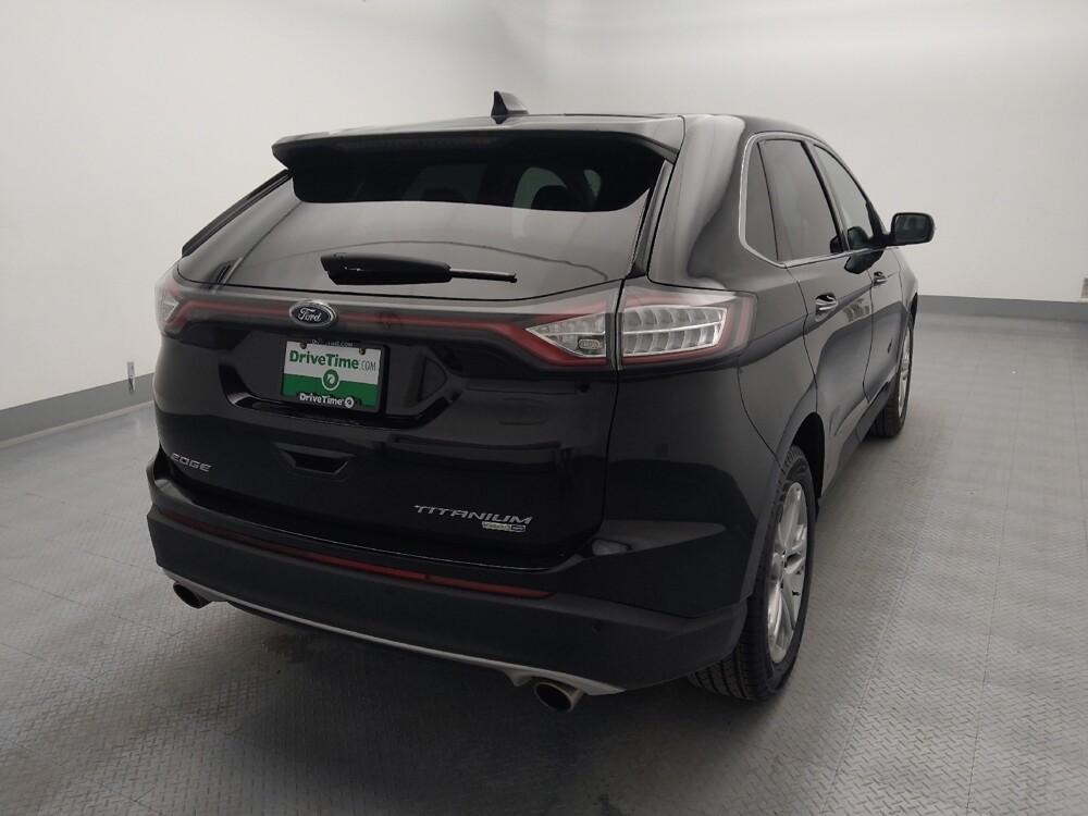 2017 Ford Edge in St. Louis, MO 63136 - 18129402 7