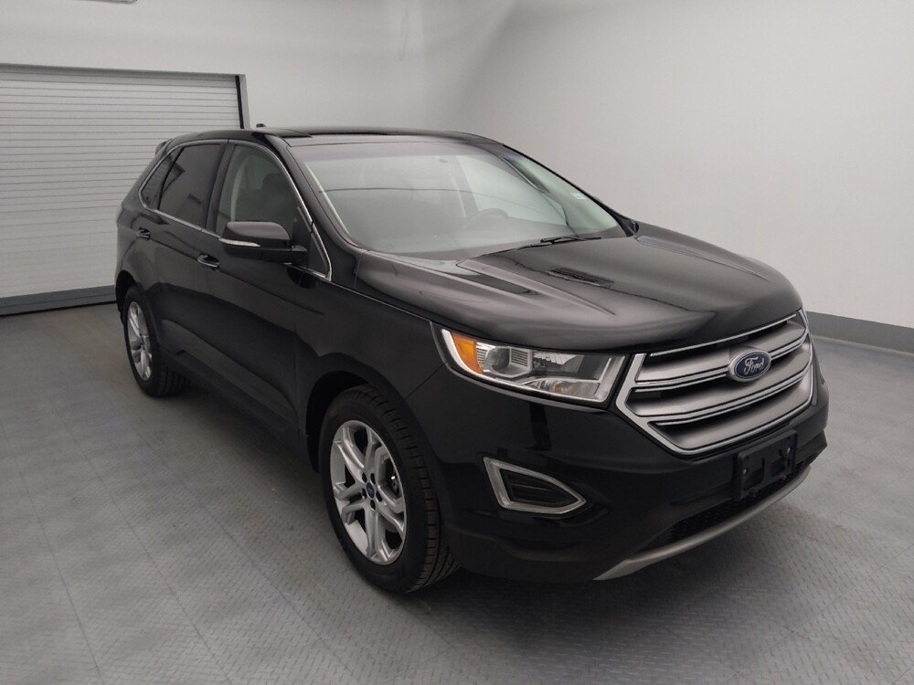 2017 Ford Edge in St. Louis, MO 63136 - 18129402 13