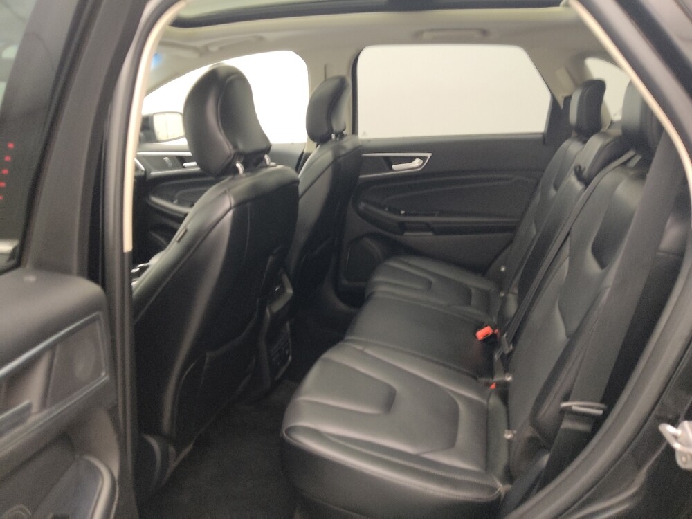 2017 Ford Edge in St. Louis, MO 63136 - 18129402 18