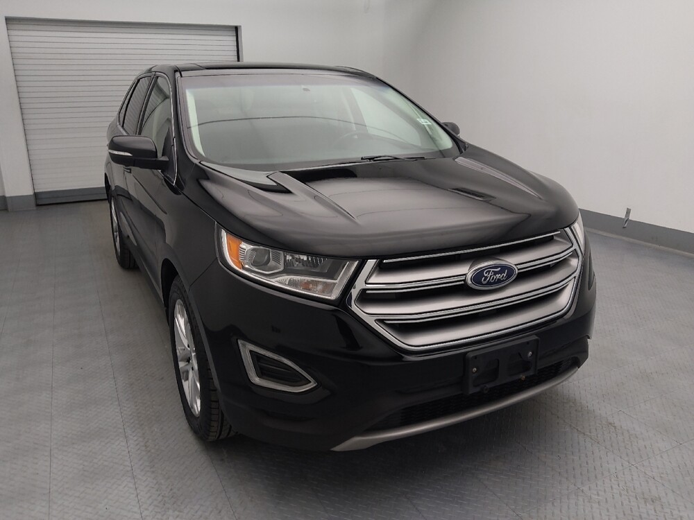 2017 Ford Edge in St. Louis, MO 63136 - 18129402 14