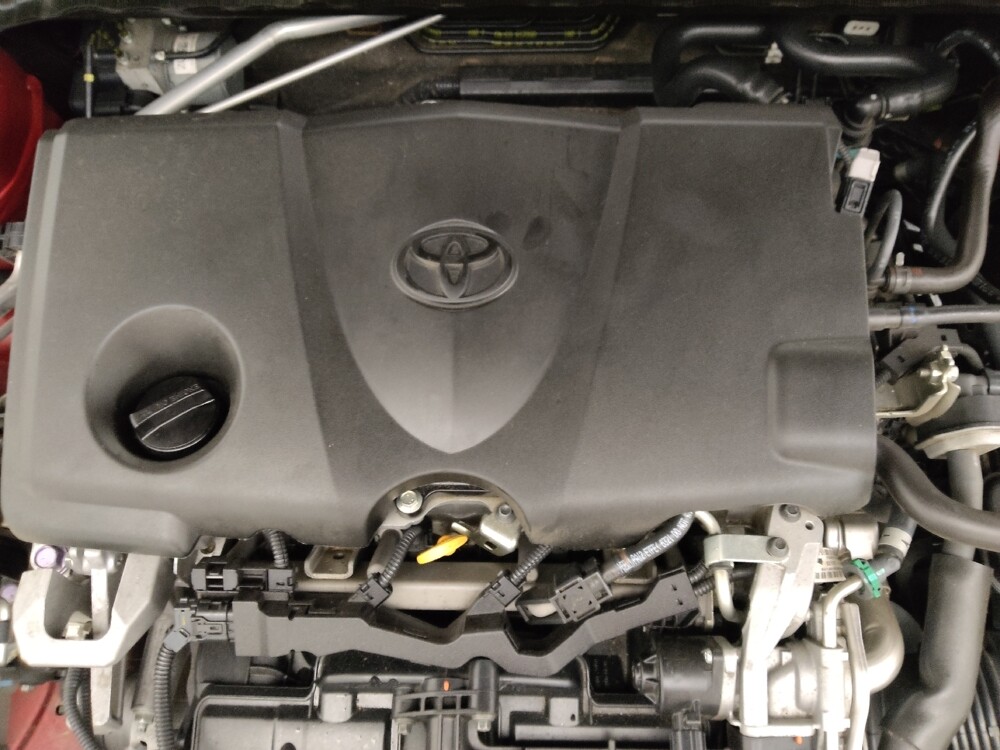 2018 Toyota Camry in Independence, MO 64055 - 18129403 30