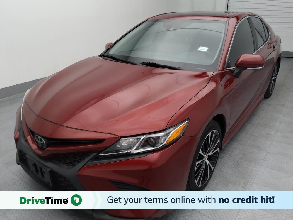 2018 Toyota Camry in Independence, MO 64055 - 18129403