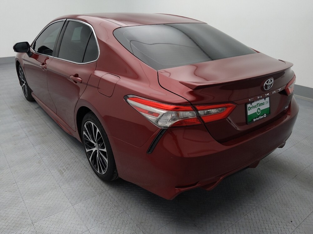 2018 Toyota Camry in Independence, MO 64055 - 18129403 5