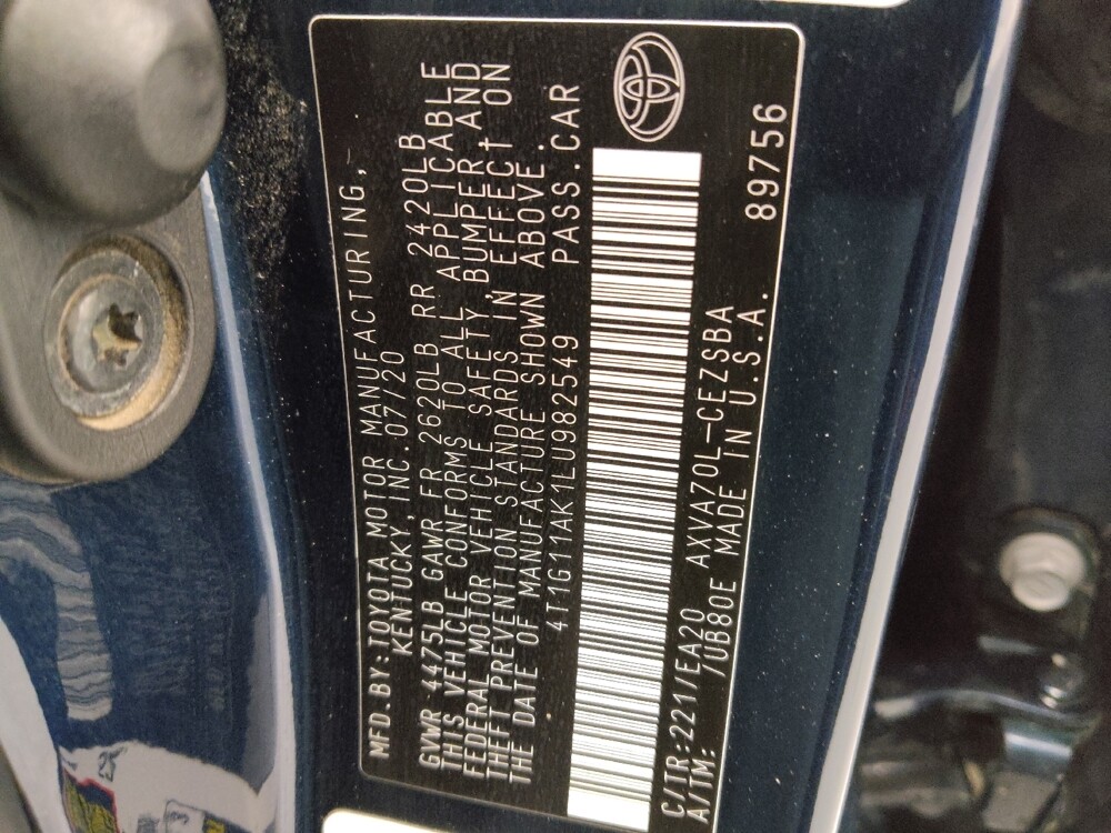 2020 Toyota Camry in Wichita, KS 67207 - 18129404 33