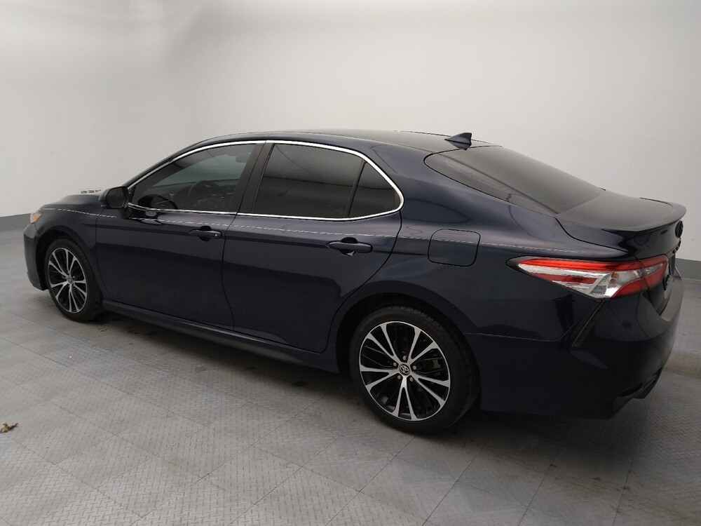 2020 Toyota Camry in Wichita, KS 67207 - 18129404 3