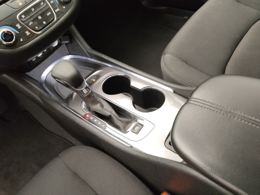 2023 Chevrolet Malibu in Springfield, MO 65807 - 18129410 26