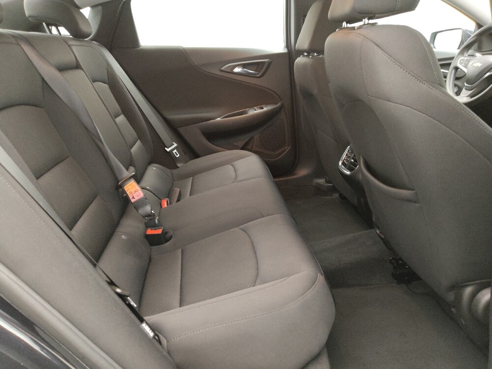 2023 Chevrolet Malibu in Springfield, MO 65807 - 18129410 19