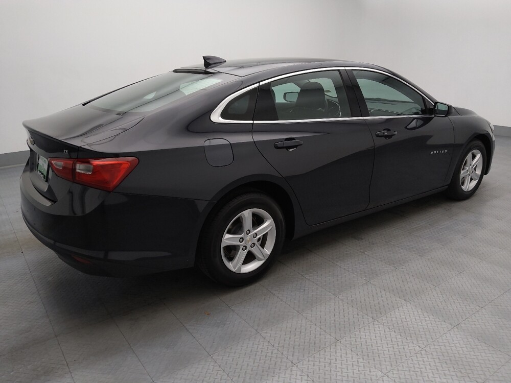 2023 Chevrolet Malibu in Springfield, MO 65807 - 18129410 10