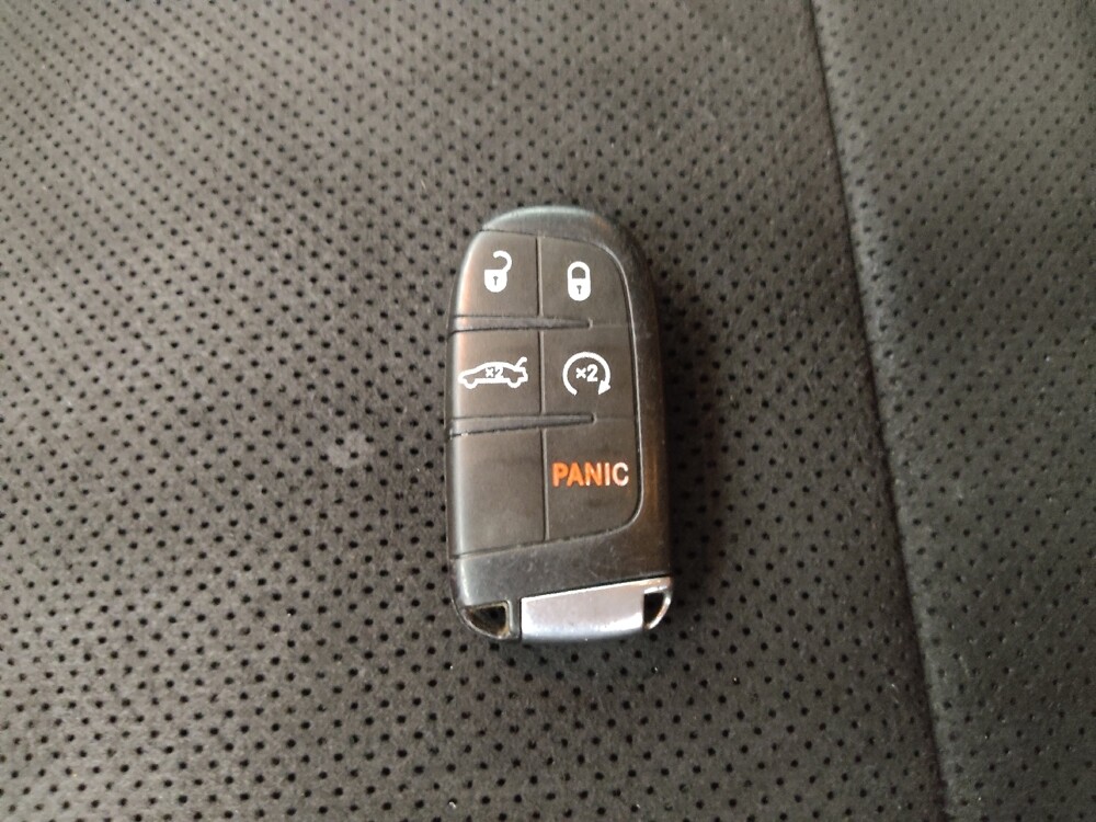 2017 Dodge Challenger in Independence, MO 64055 - 18129411 32