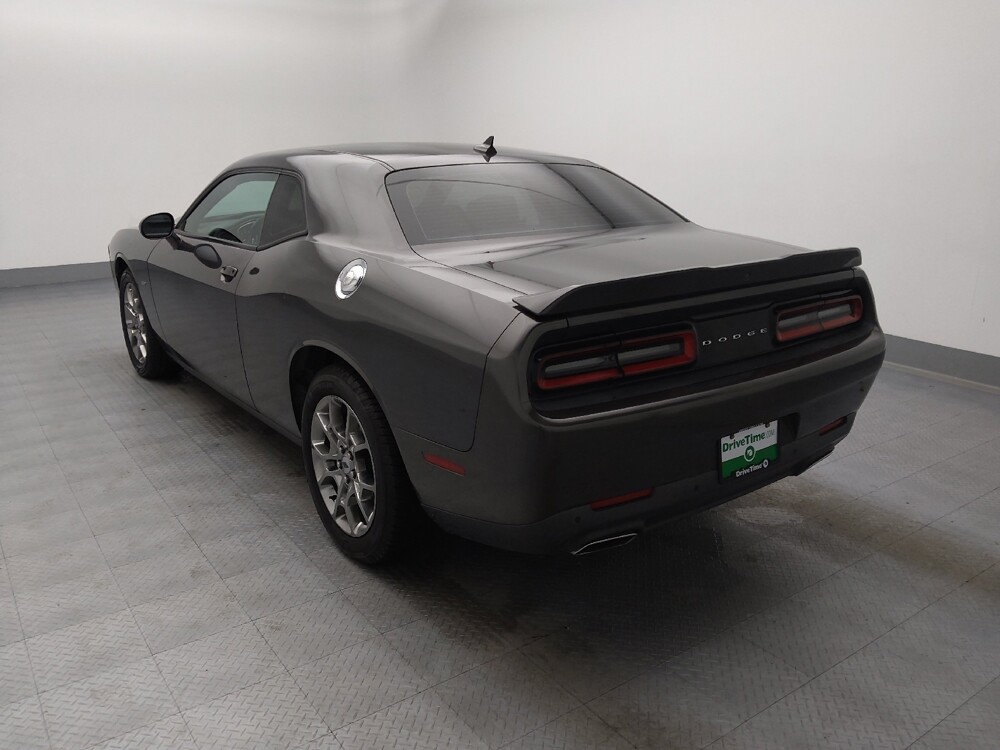 2017 Dodge Challenger in Independence, MO 64055 - 18129411 5