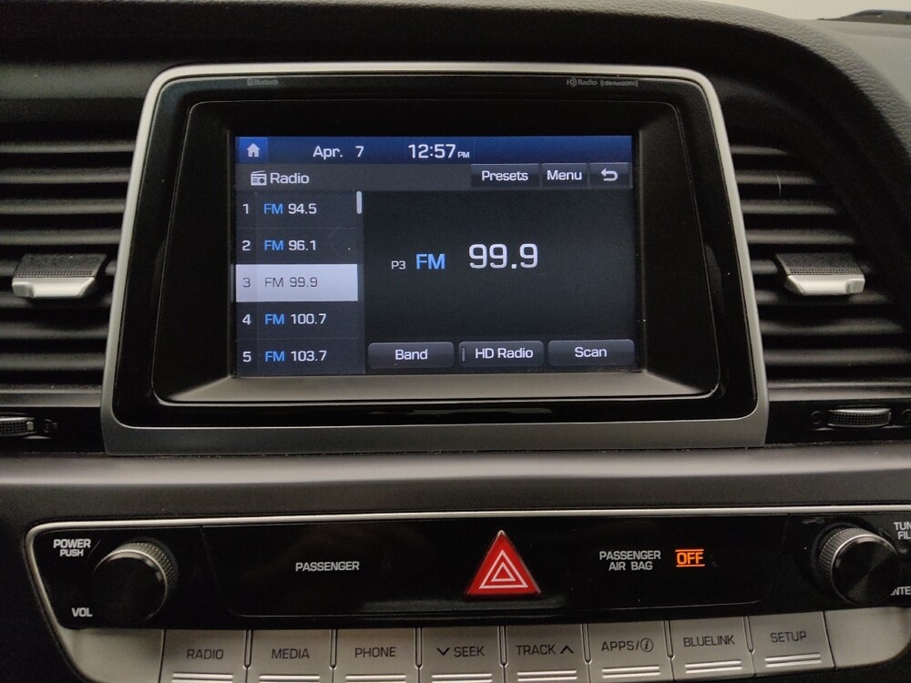 2018 Hyundai Sonata in Independence, MO 64055 - 18129412 25