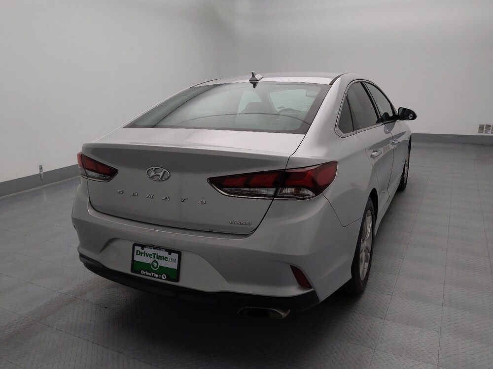 2018 Hyundai Sonata in Independence, MO 64055 - 18129412 7
