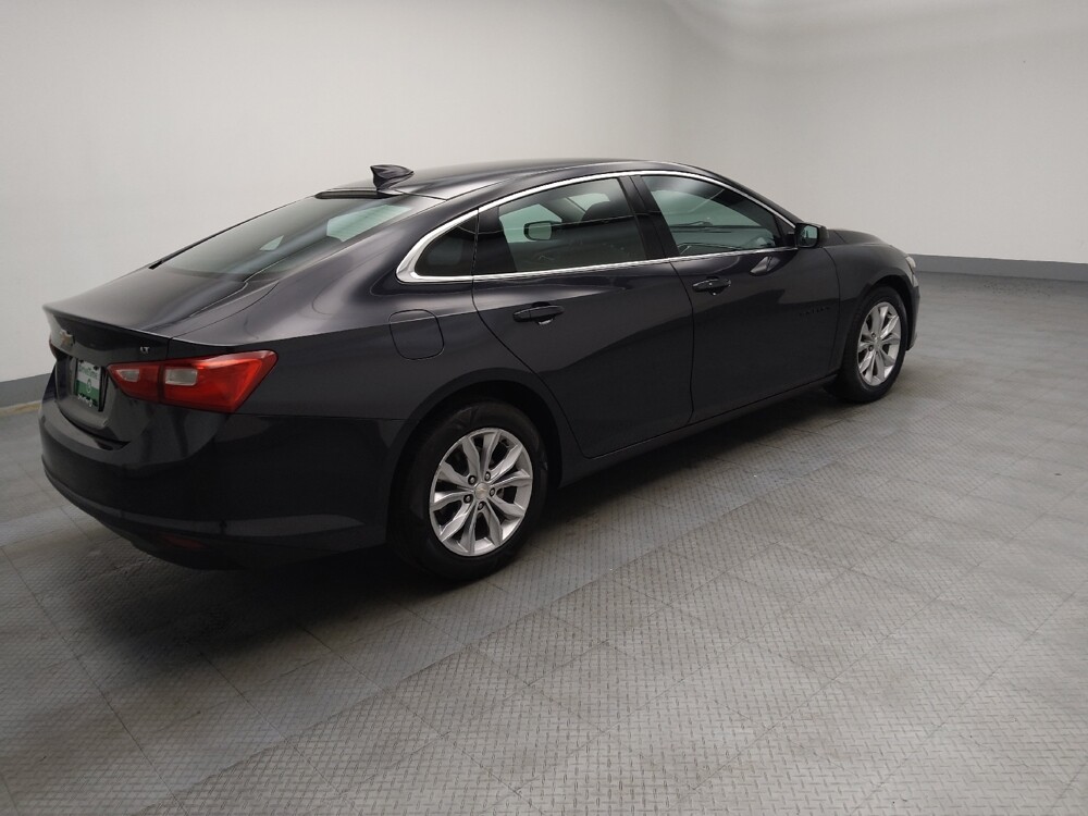 2023 Chevrolet Malibu in Midlothian, IL 60445 - 18129415 10