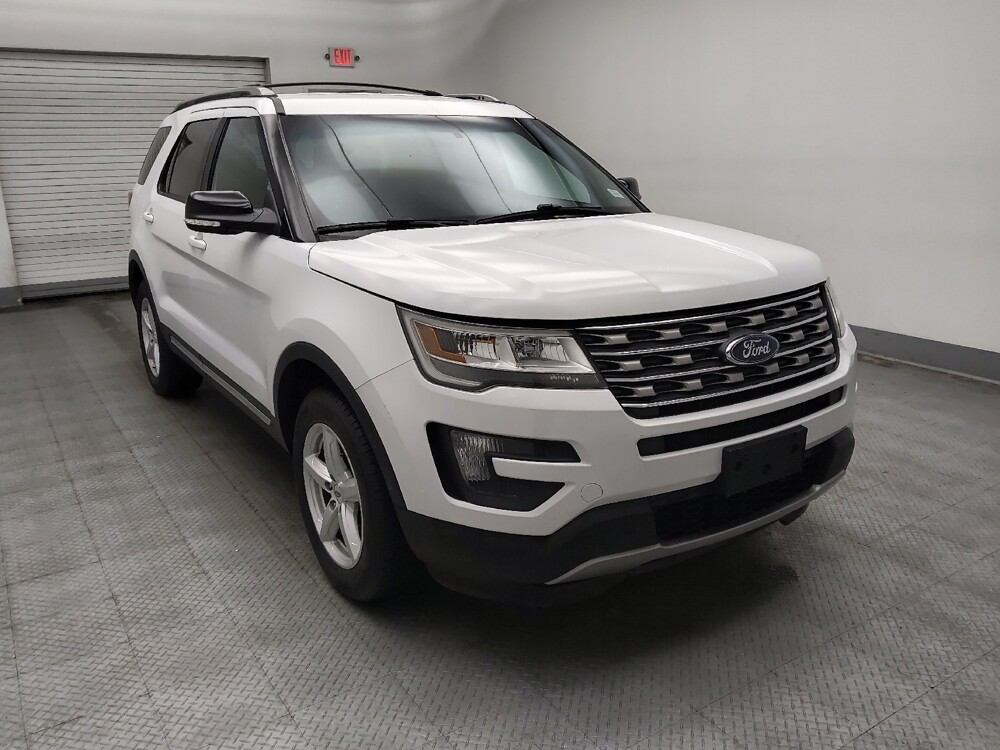 2016 Ford Explorer in Lombard, IL 60148 - 18129420 13