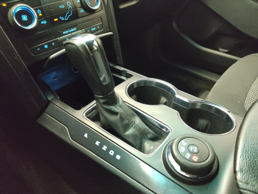 2016 Ford Explorer in Lombard, IL 60148 - 18129420 26