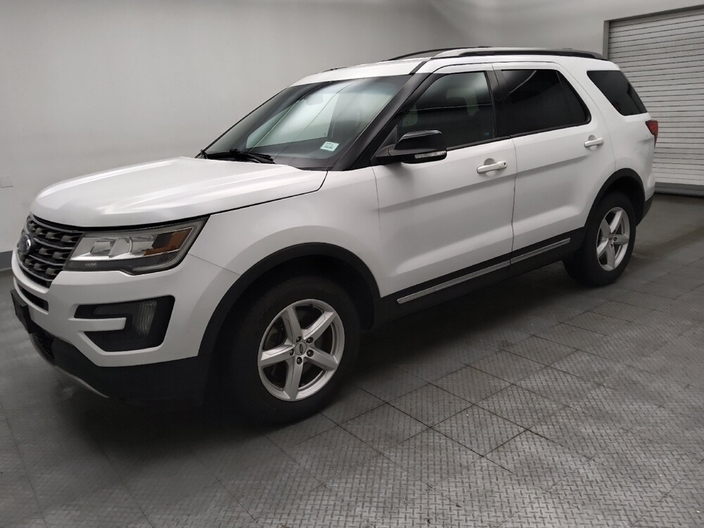 2016 Ford Explorer in Lombard, IL 60148 - 18129420 2