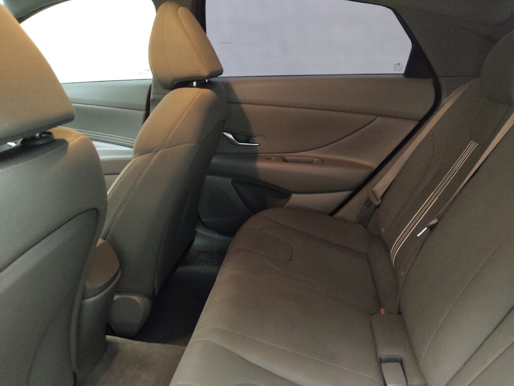 2023 Hyundai Elantra in Lombard, IL 60148 - 18129422 18