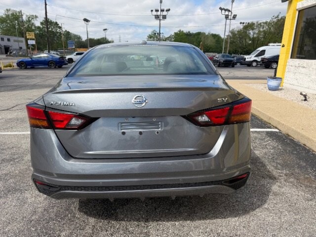 2022 Nissan Altima in Indianapolis, IN 46222-4002 - 18129430 4
