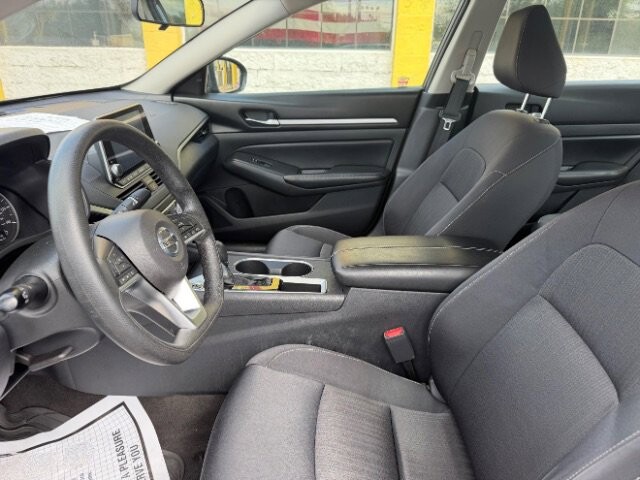 2022 Nissan Altima in Indianapolis, IN 46222-4002 - 18129430 8