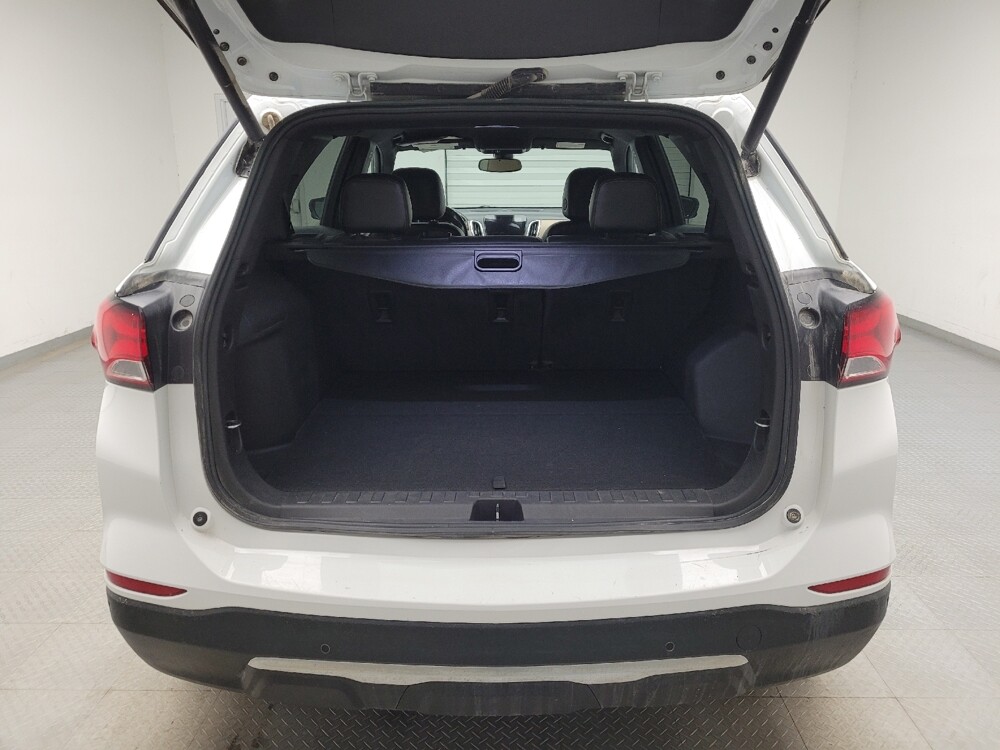 2022 Chevrolet Equinox in Grand Rapids, MI 49508 - 18129432 29