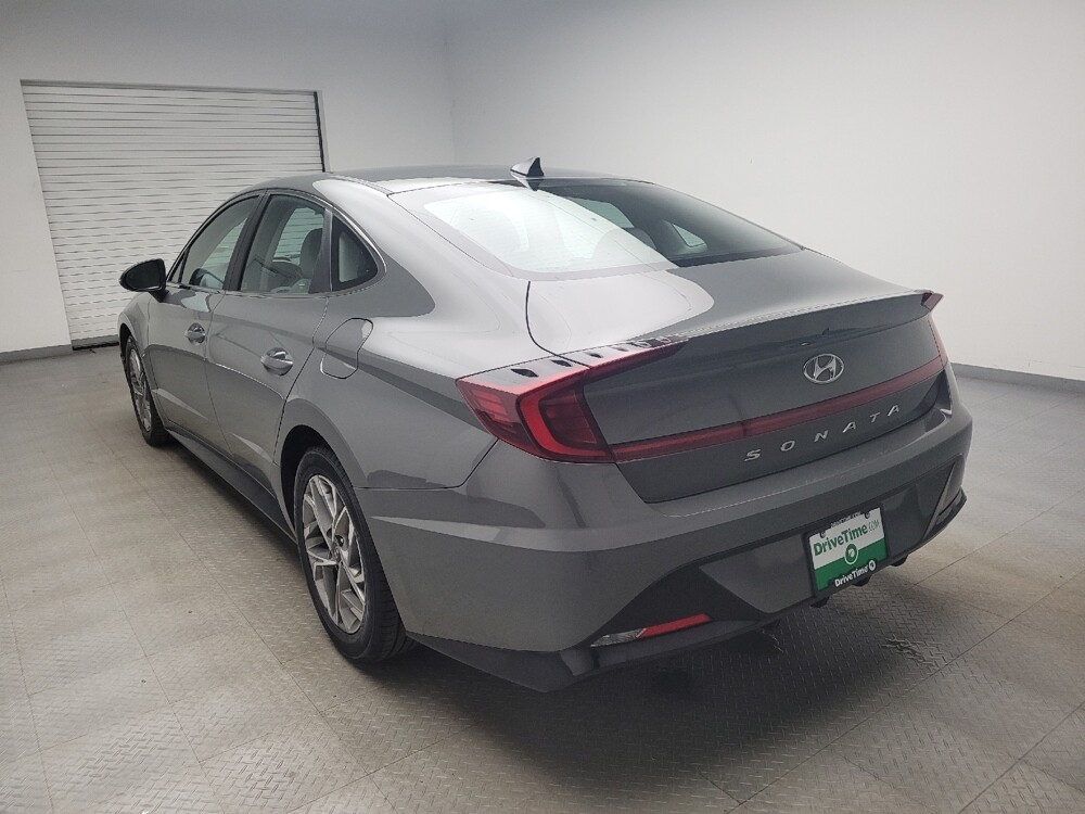 2020 Hyundai Sonata in Eastpointe, MI 48021 - 18129435 5