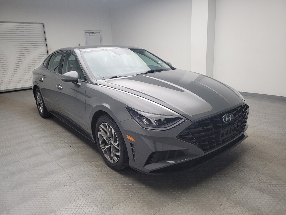 2020 Hyundai Sonata in Eastpointe, MI 48021 - 18129435 13