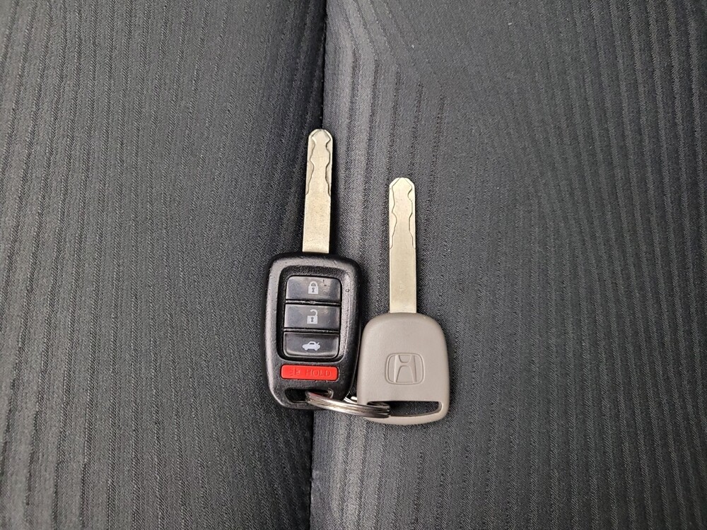 2016 Honda Accord in Grand Rapids, MI 49508 - 18129437 32