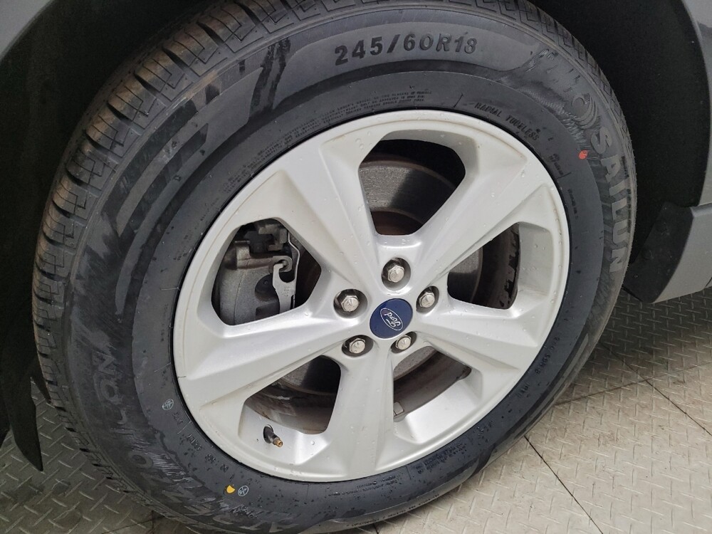 2020 Ford Edge in Taylor, MI 48180 - 18129438 31