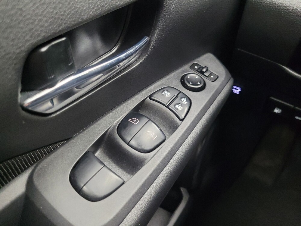 2021 Nissan Kicks in Highland, IN 46322 - 18129440 27