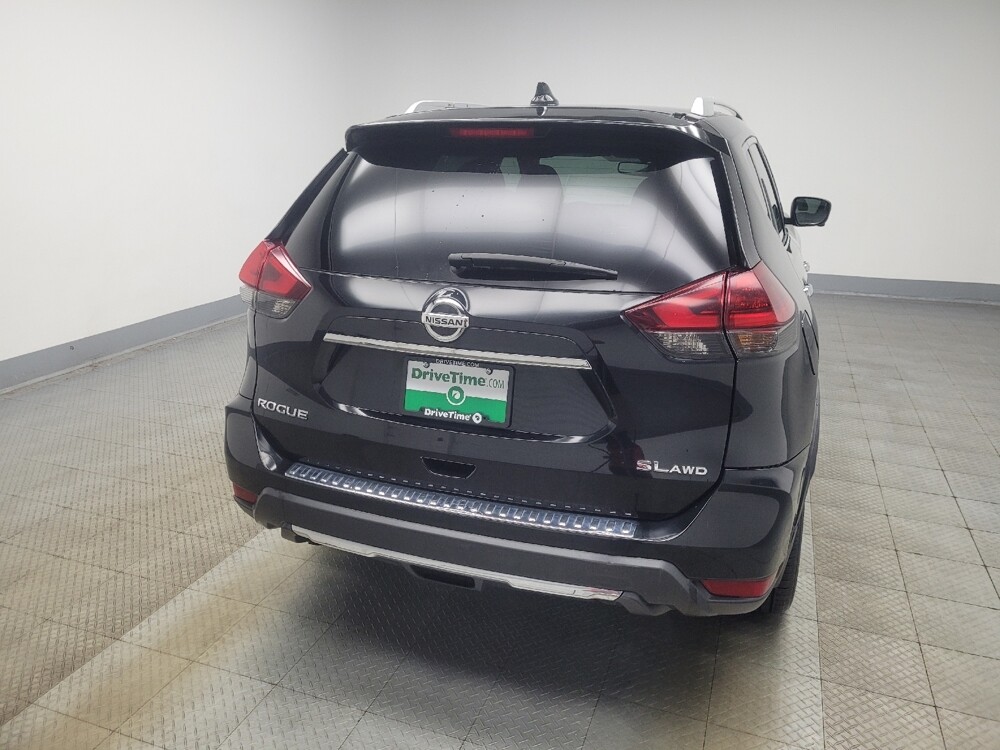 2018 Nissan Rogue in Indianapolis, IN 46219 - 18129441 7