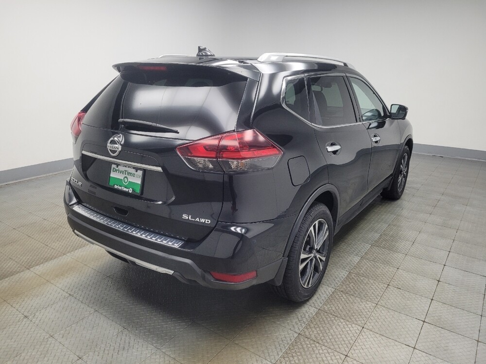 2018 Nissan Rogue in Indianapolis, IN 46219 - 18129441 9