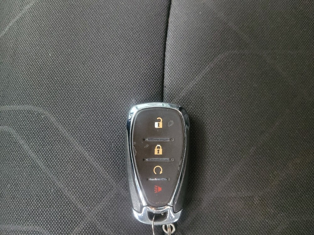 2020 Chevrolet Trax in Highland, IN 46322 - 18129442 32