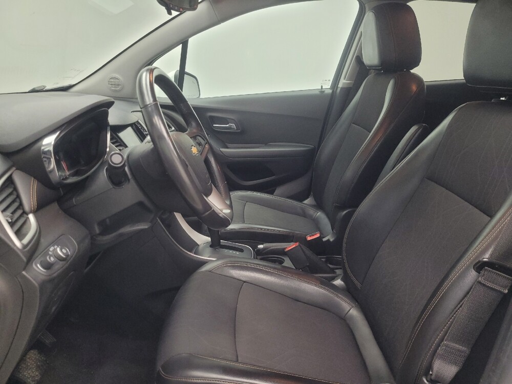 2020 Chevrolet Trax in Highland, IN 46322 - 18129442 17