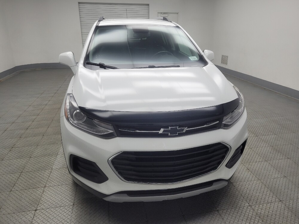 2020 Chevrolet Trax in Highland, IN 46322 - 18129442 14