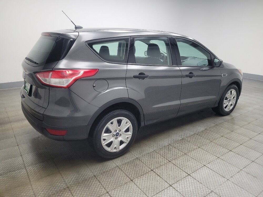 2016 Ford Escape in Indianapolis, IN 46219 - 18129443 10