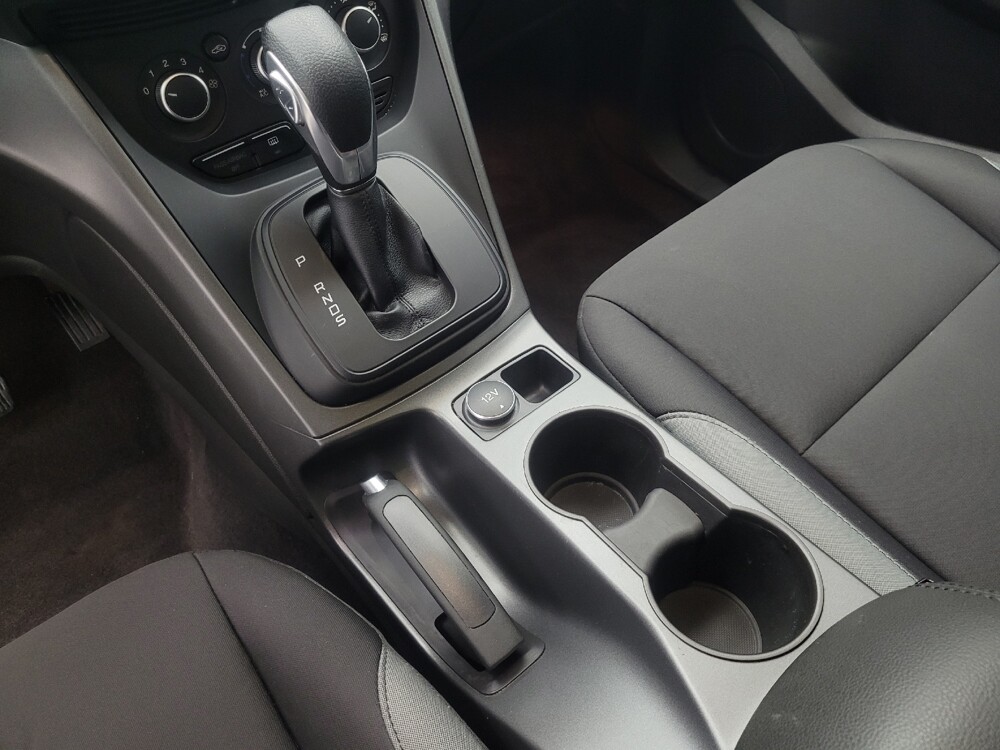 2016 Ford Escape in Indianapolis, IN 46219 - 18129443 26