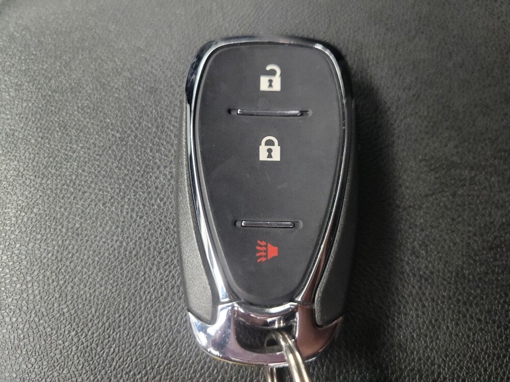 2023 Chevrolet Equinox in Indianapolis, IN 46222 - 18129444 32