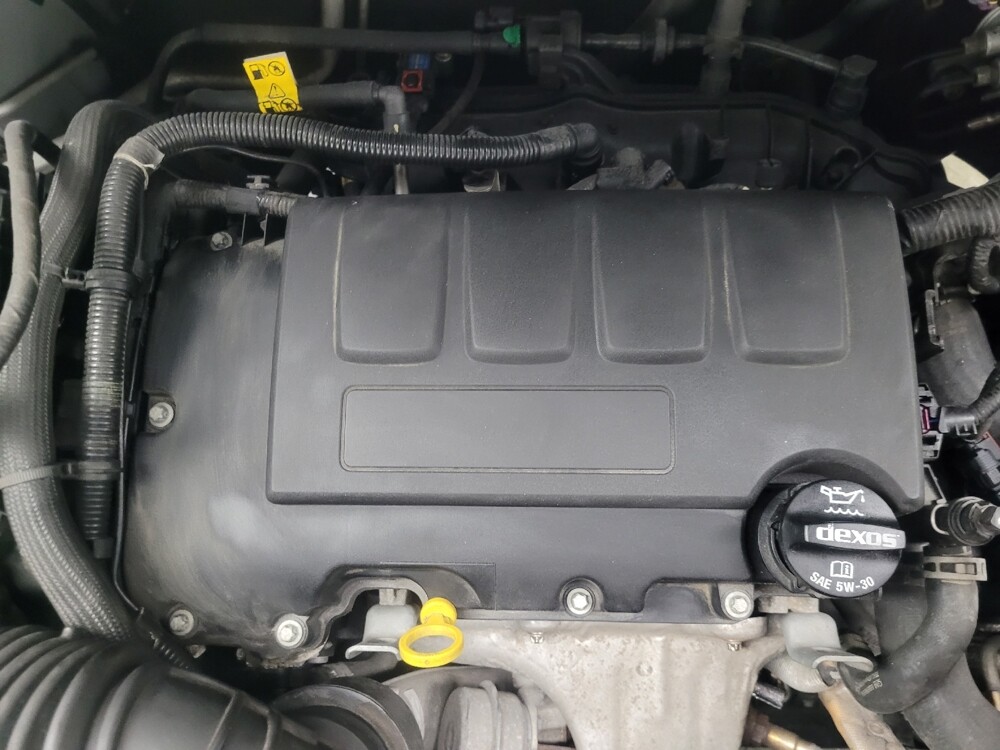 2020 Chevrolet Trax in Indianapolis, IN 46222 - 18129445 30